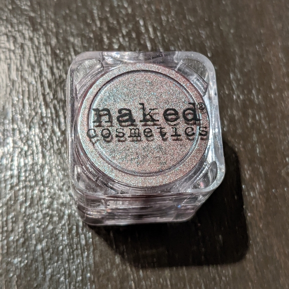 Naked Cosmetics Eyeshadow in "Mother Nature" - Picture 1 of 3